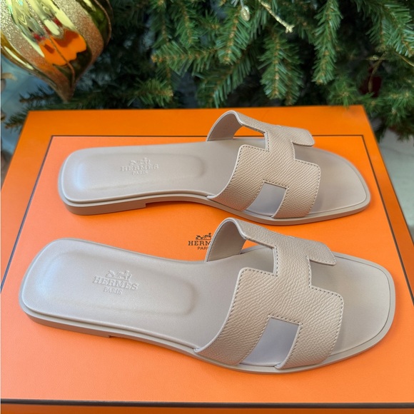 Hermes Oran Beige Perlino Epsom Leather Blush Sandals Flats all sizes - Picture 8 of 14
